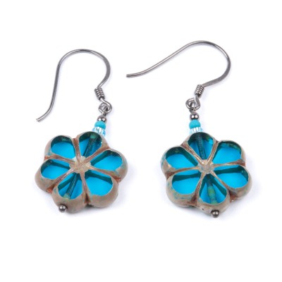 Mini Studio &ndash; Easy Florice Earrings &ndash; Free Earring Instructions