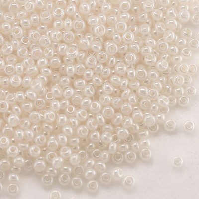 Preciosa Czech glass seed bead 13/0 Cream White Pearl