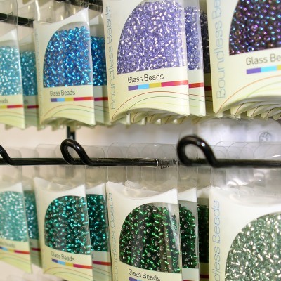 Preciosa Czech Glass size 9/0, 2.5mm Seed Bead  - Retail system