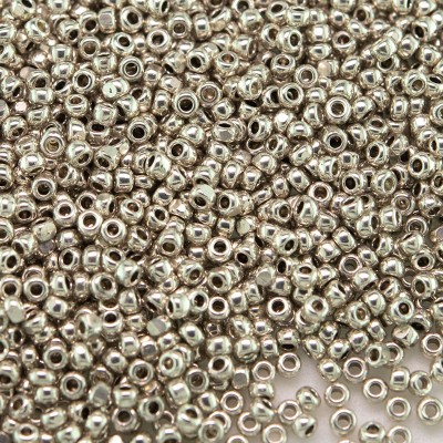 Preciosa Czech glass Terra CHARLOTTE seed bead, size 13/0 Metallic Antique Silver