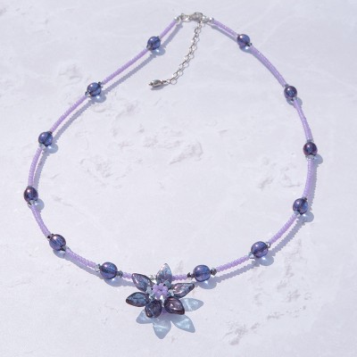 Sweet Lavender Glass Leaf Flower Necklace Colorway
