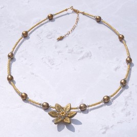 Amber Glass Leaf Flower Necklace Colorway