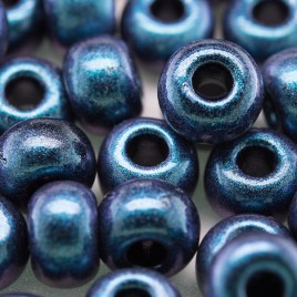 Blu-berry blue with a pink/violet shimmer, size 32/0 seed beads - Retail system
