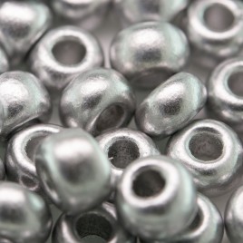 Brushed Silver Metallic size 32/0 -seed beads - Retail system