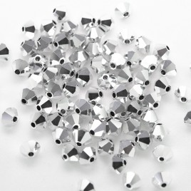 Czech Crystal Bohemica Bicone Bead 4mm Crystal (030) Labrador2
