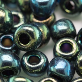 Green Iris Metallic size 32/0 seed beads - Retail system