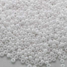 Preciosa Czech glass seed bead 13/0 White Opaque Luster